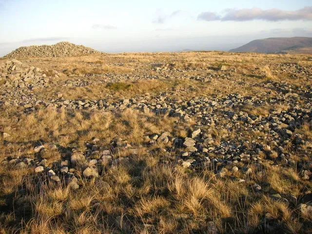 #12 Patterned Ground and Frost‑Shattered Rock: The Permafrost Echo of Former Ice (From geograph.org.uk, CC BY-SA 2.0)