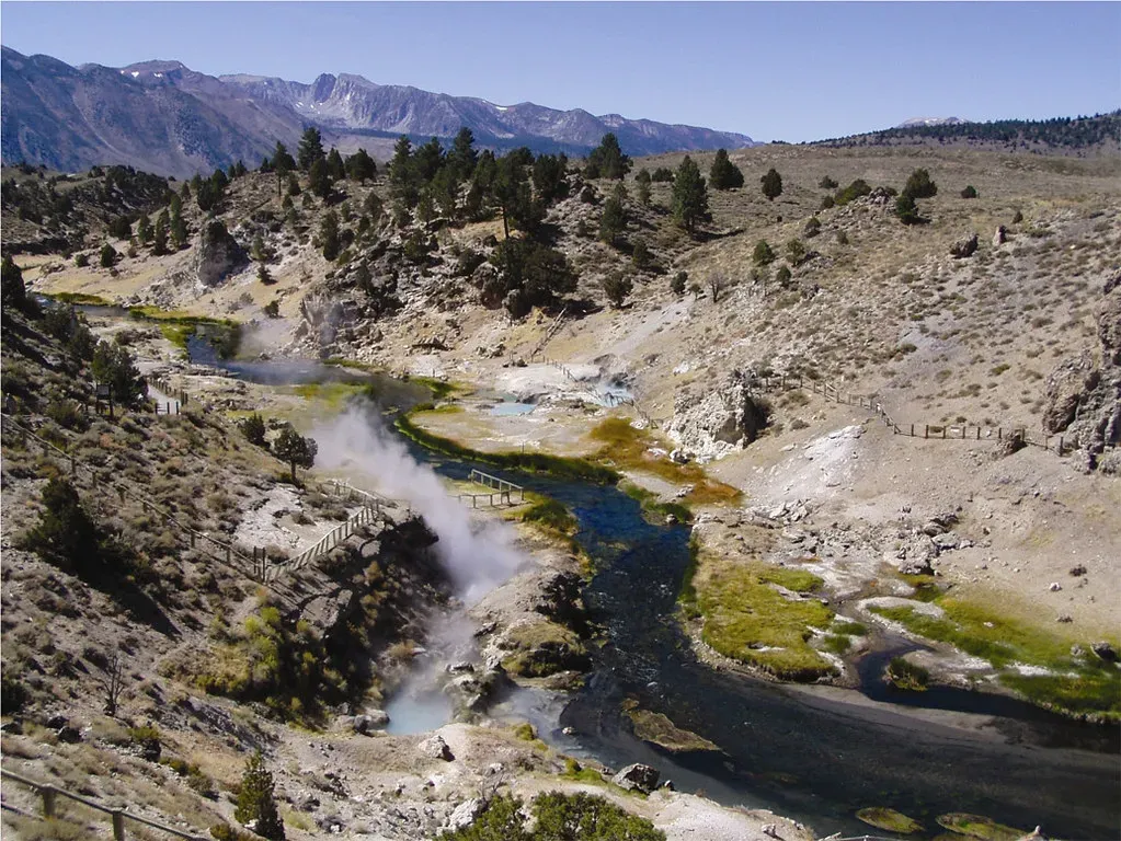 #16 - Boiling River, Peru (Image Credits: Flickr)