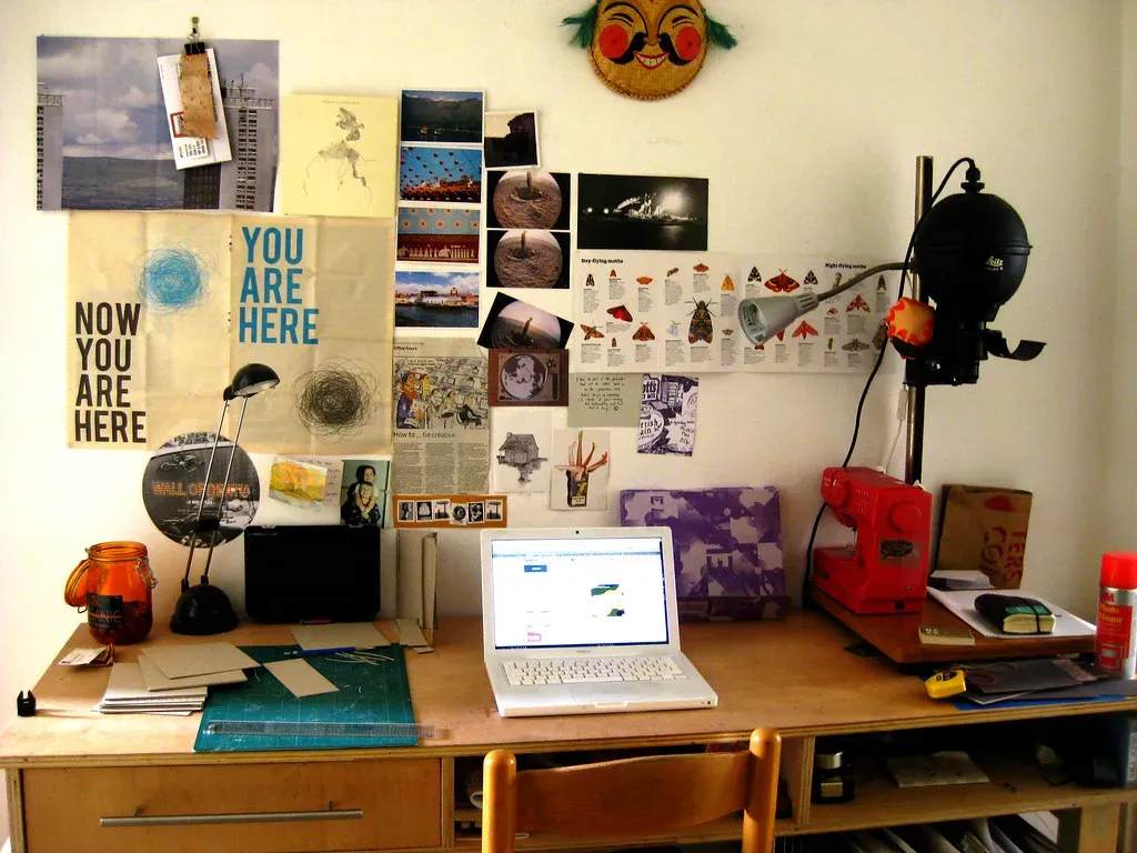 5. Surround Yourself With Stimulating Environments (Image Credits: Flickr)