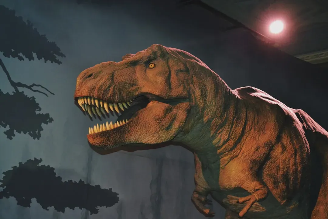 The Lip Debate: Why Scientifically Accurate Dinosaurs Keep Changing (Image Credits: Unsplash)