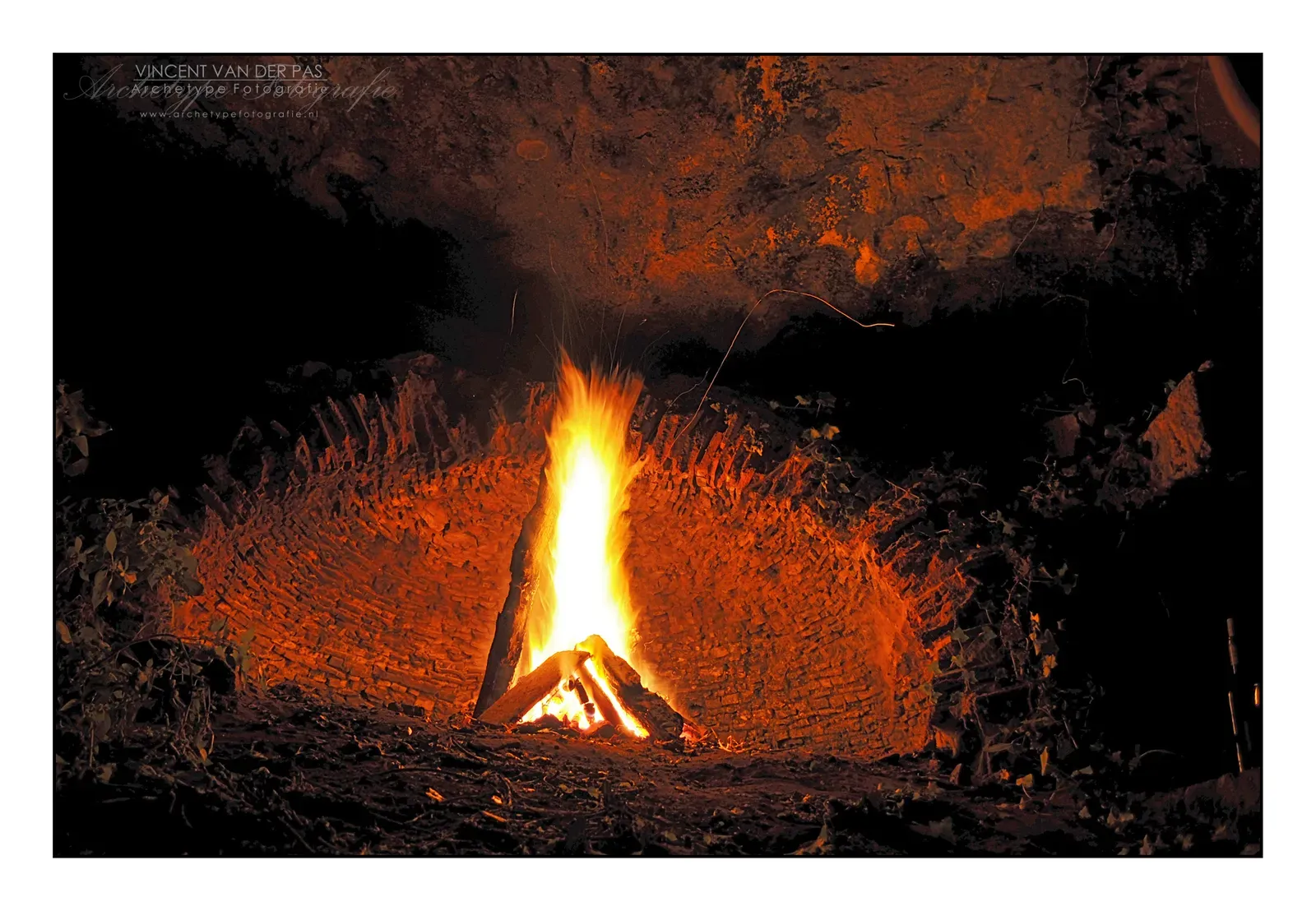 #12 - They Built Mysterious Ring Structures Deep Inside a Pitch-Black Cave (Cave Fire, CC BY-SA 2.0)