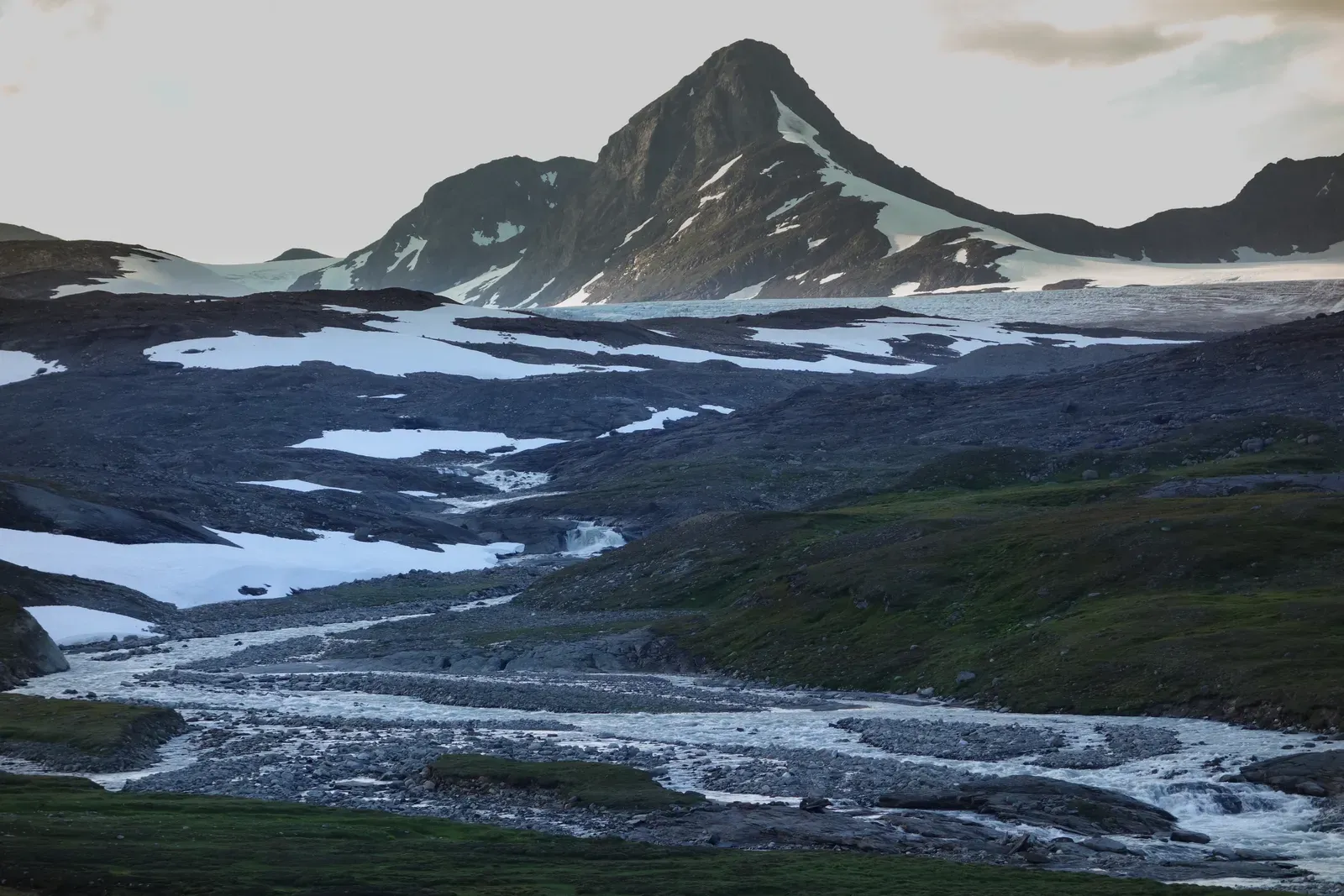1. The Melting Ice Sheets Freed Up Huge New Lands (By Vojife, CC BY 3.0)