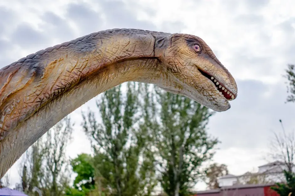 Closed-Mouth Vocalizations: The Surprising Truth About Dinosaur Sounds (Image Credits: Pexels)