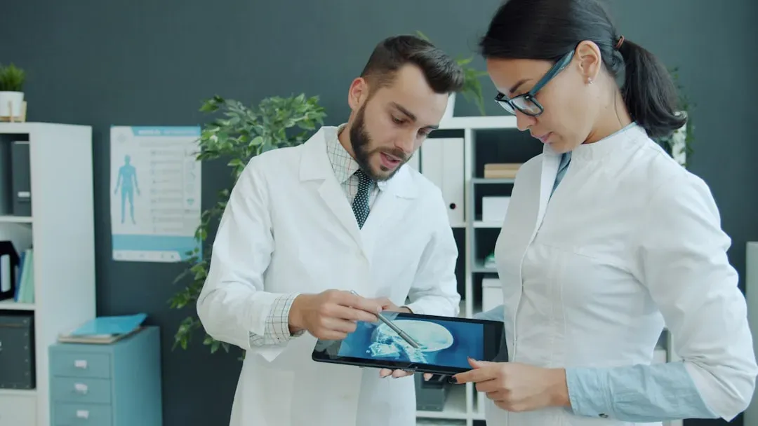 You're Conscious Right Now, But Scientists Still Can't Detect It Reliably (Image Credits: Unsplash)