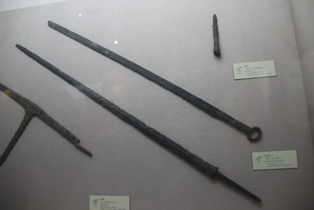 3. Iron Swords and Spears: Redrawing the Map of War (Image Credits: Flickr)