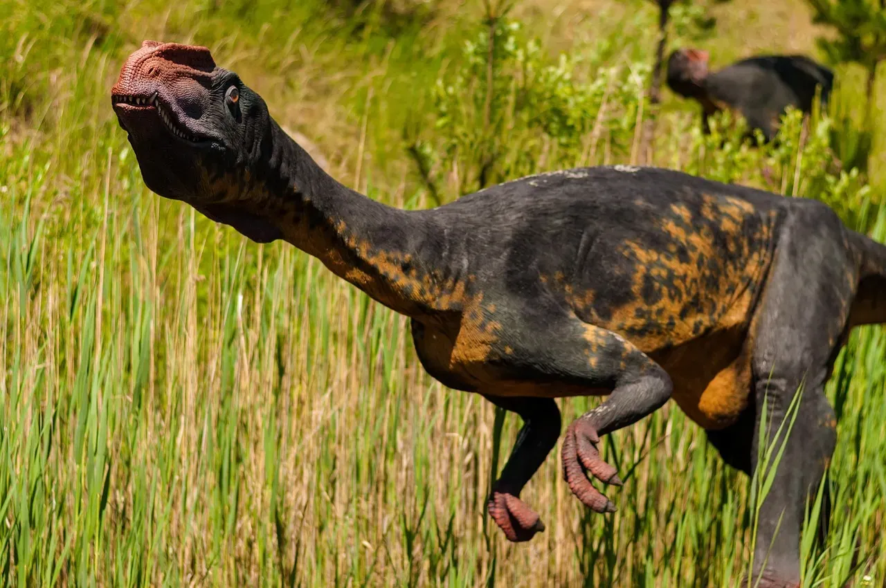 Were there dog-like predators in the dinosaur era? (Image Credits: Pixabay)