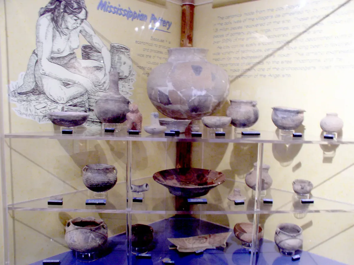 Ancient Earthworks Predate the Pyramids (Image Credits: Wikimedia)