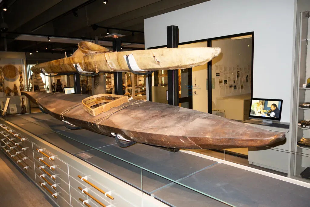 #6 - The Skin Kayak That Beats Plastic in the Water (quinet, Flickr, CC BY 2.0)