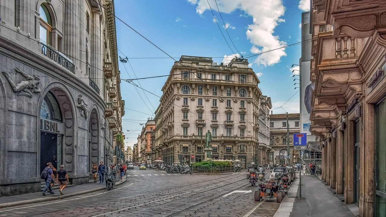 Milan, Italy (Image Credits: Pixabay)