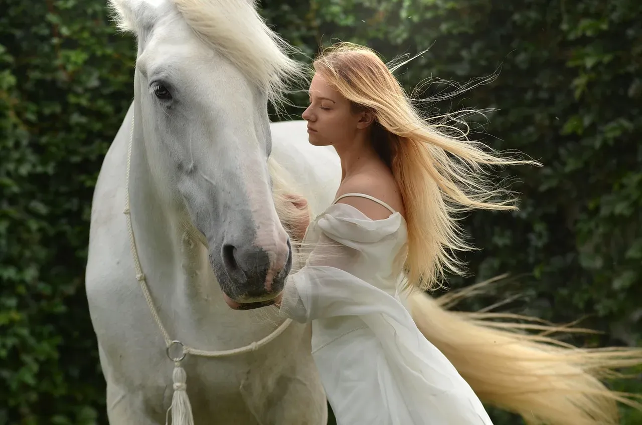 You Feel An Inexplicable Connection to a Particular Animal (Image Credits: Pixabay)