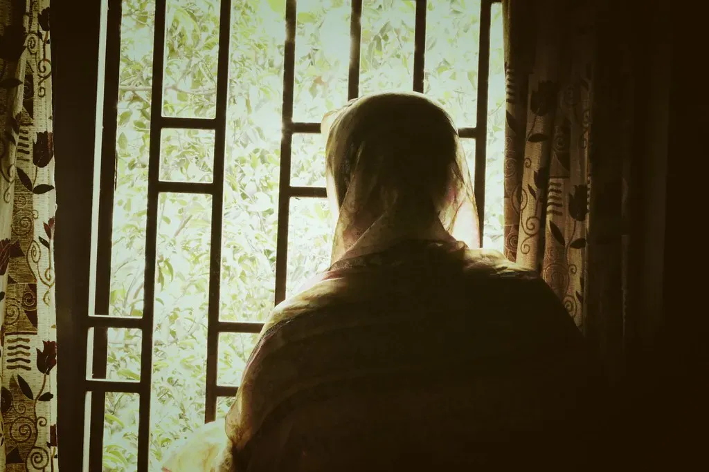 Cancer: Emotional Depth as Gateway (Image Credits: Flickr)