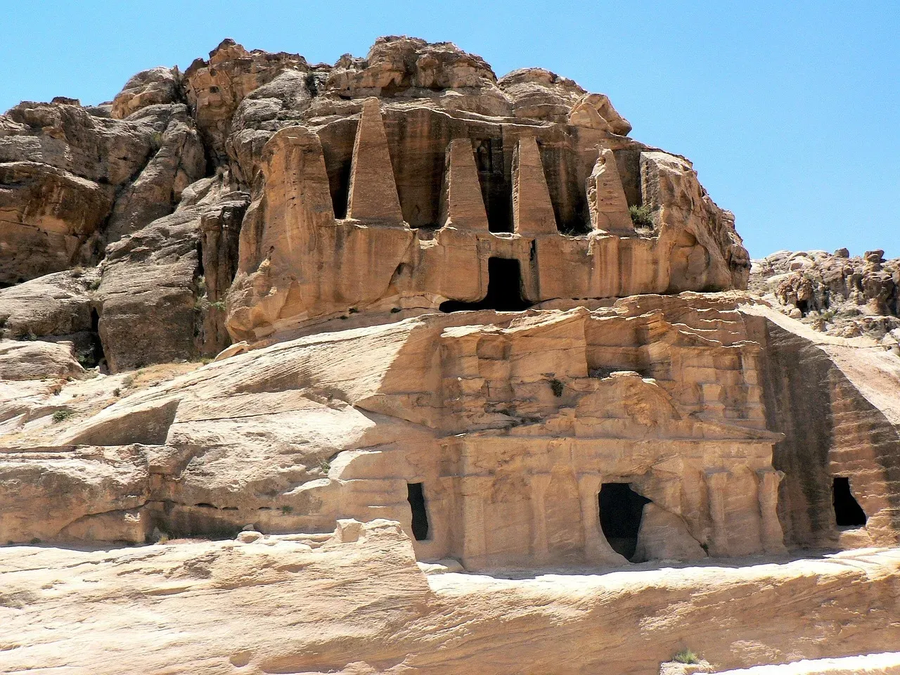 #6 - Petra: The Rose City That Traded Water for Extinction (Image Credits: Pixabay)