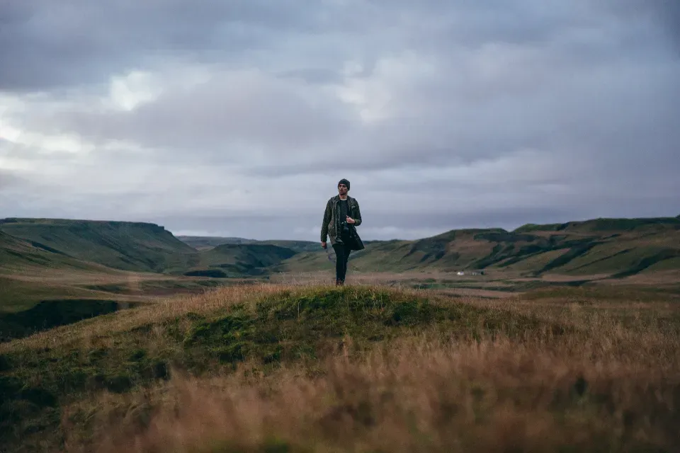 Overcast and Mild: The Thoughtful Realist (Image Credits: Stocksnap)