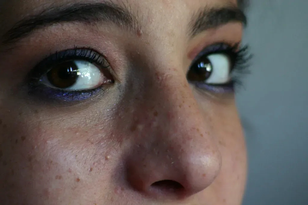 You Notice Subtle Details Others Completely Overlook (Image Credits: Flickr)