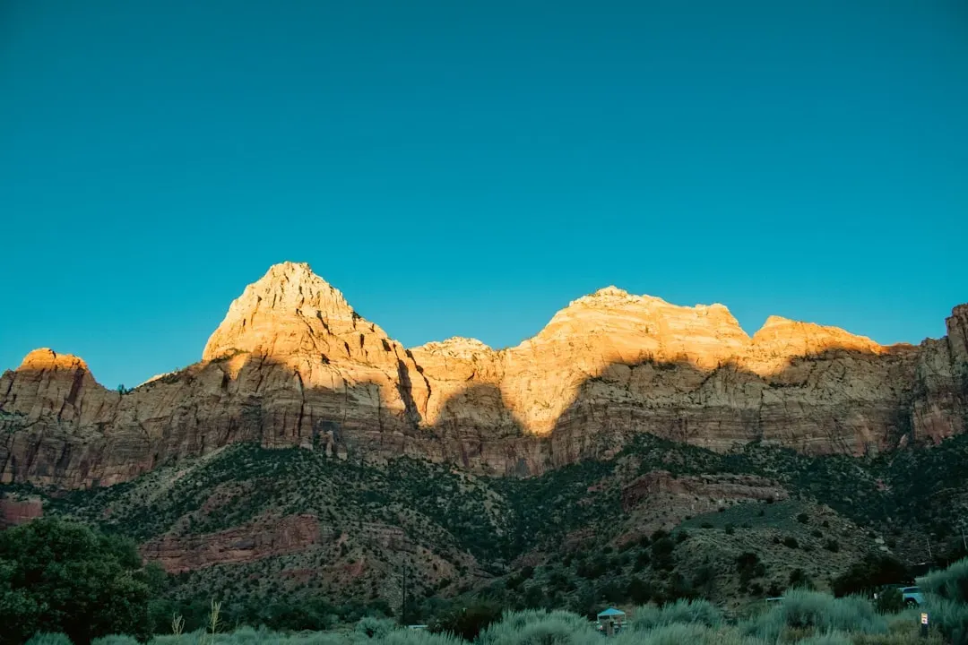 5. Zion National Park, Utah - Jurassic Sandstone Giants (Image Credits: Unsplash)