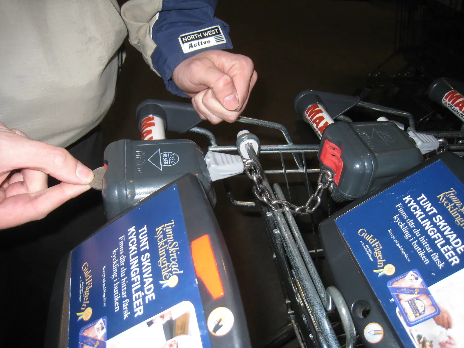 Small Acts of Consideration Nobody Asked For (Image Credits: Wikimedia)