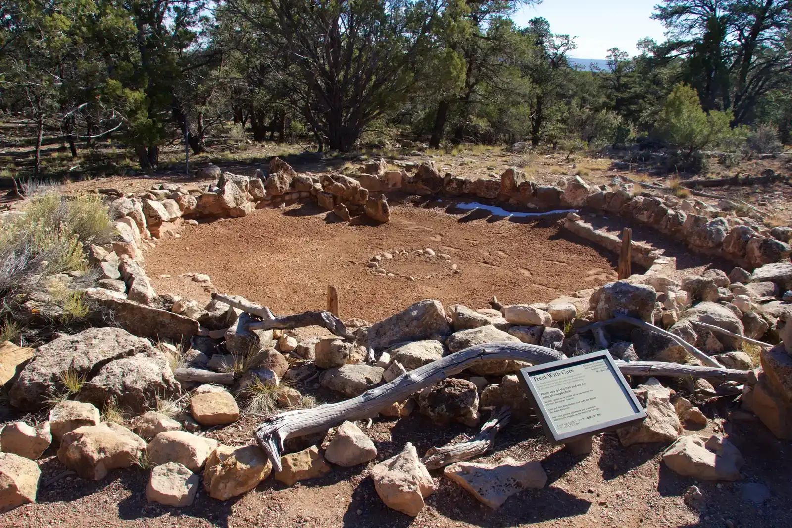 Tusayan Ruin: An 800-Year-Old Village You Can Still Walk Through (By Photograph by Mike Peel (www.mikepeel.net)., CC BY-SA 4.0)