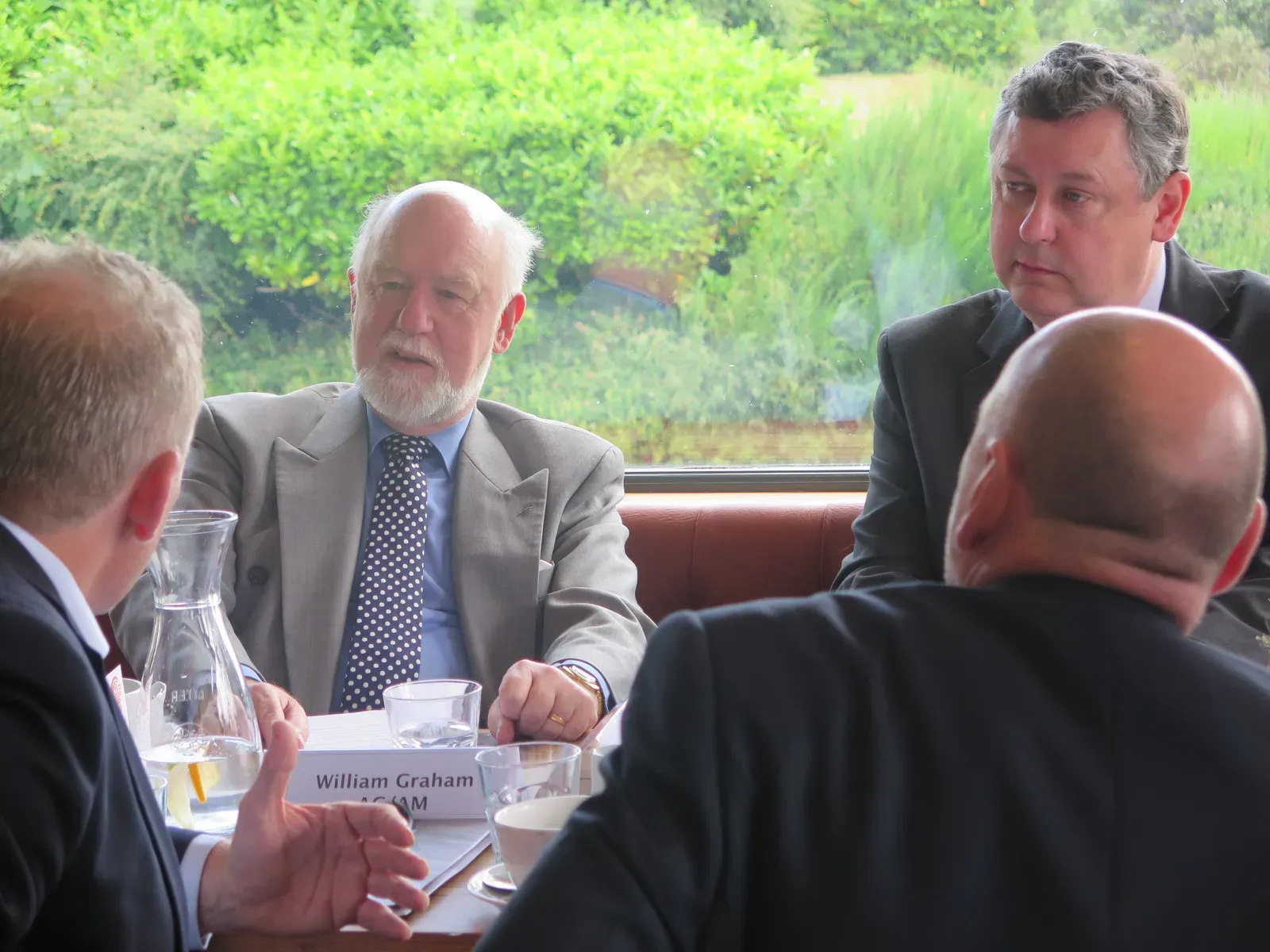 Poor Communication Skills Leave Everyone Confused (Image Credits: Wikimedia)