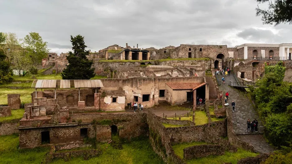 Pompeii: The Frozen City That Taught Us How Ancient Romans Really Lived (Image Credits: Pexels)