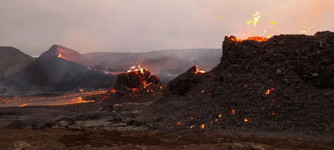 Molten Rock, Magma Oceans, and the Birth of Volcanoes (Image Credits: Unsplash)