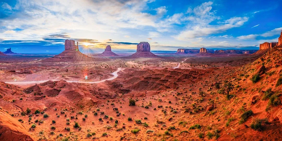 9. Monument Valley, Arizona and Utah: The Southwest's Most Recognizable Skyline (Image Credits: Unsplash)