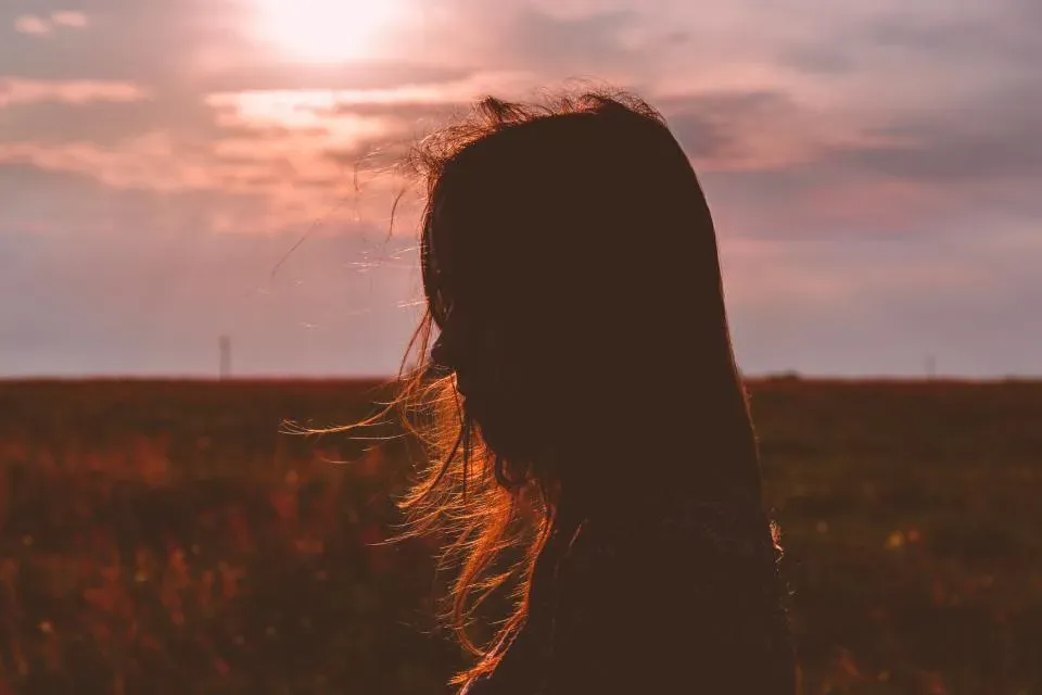 When Praise Felt Dangerous, Playing Small Became a Survival Skill (Image Credits: Stocksnap)