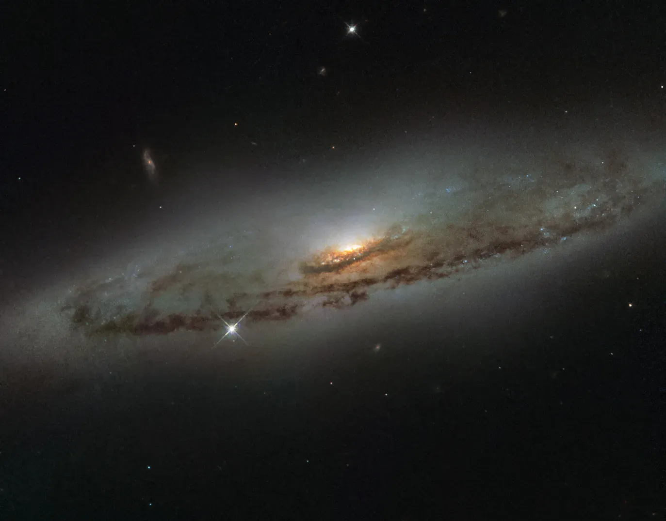 2. The Big Rip: When Space Itself Tears Apart (By ESA/Hubble & NASA and S. Smartt (Queen's University Belfast), CC BY 4.0)