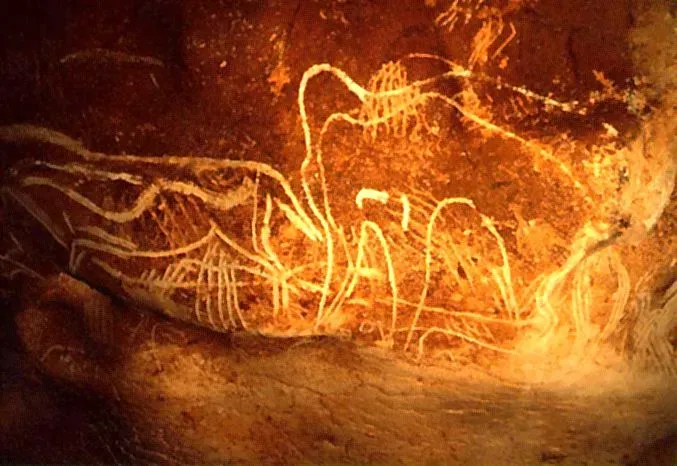 2. Upper Paleolithic Cave Artists of Europe and Their Mammoth Galleries (Carla216, Flickr, CC BY-SA 2.0)