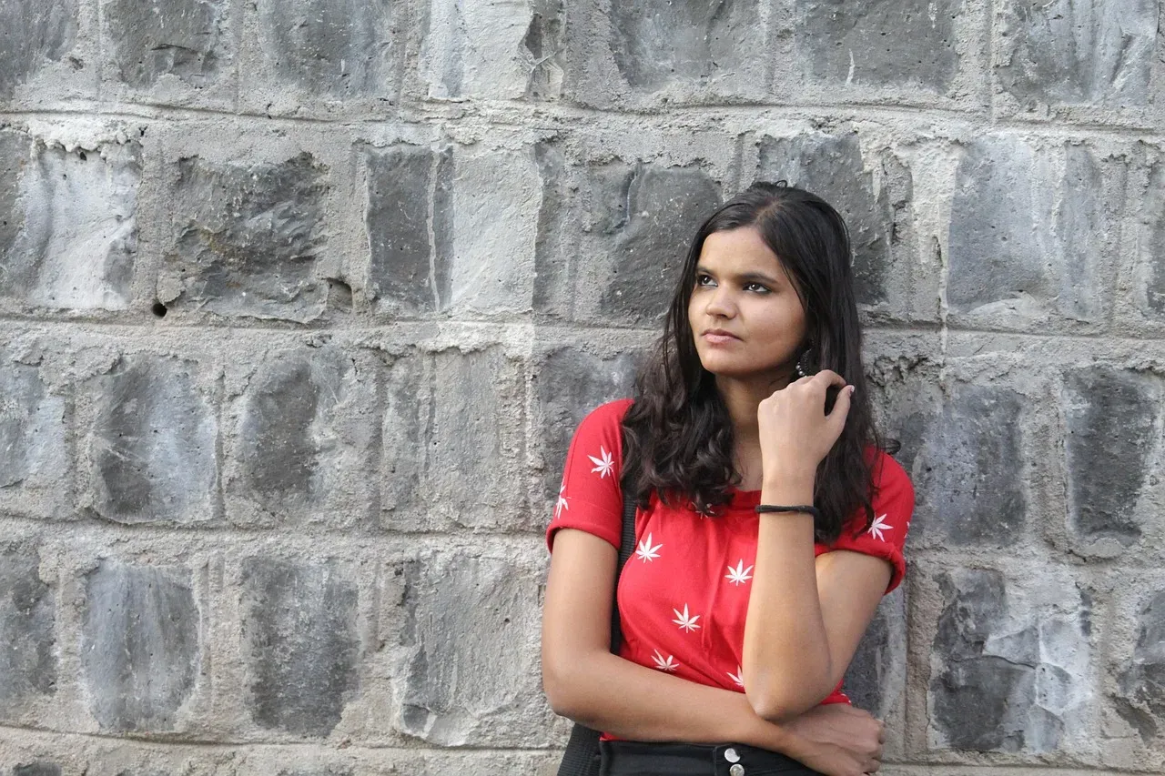 You Have Trouble Letting Problems Go (Image Credits: Pixabay)