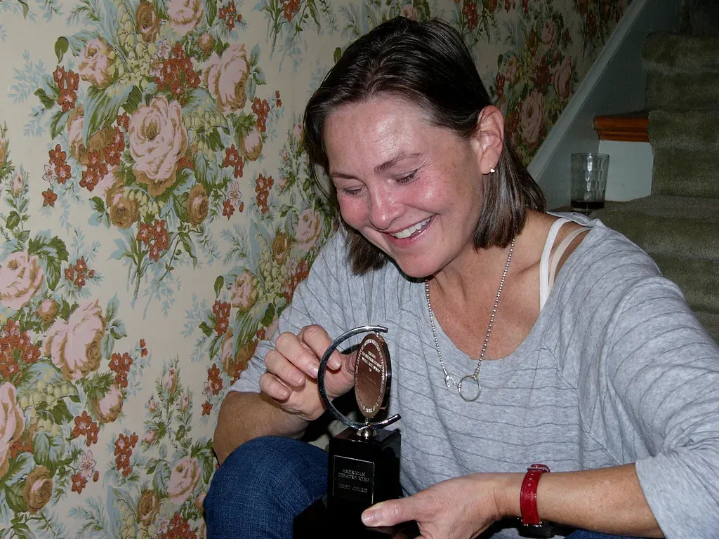 You Notice Subtle Details Your Conscious Mind Missed (Image Credits: Flickr)