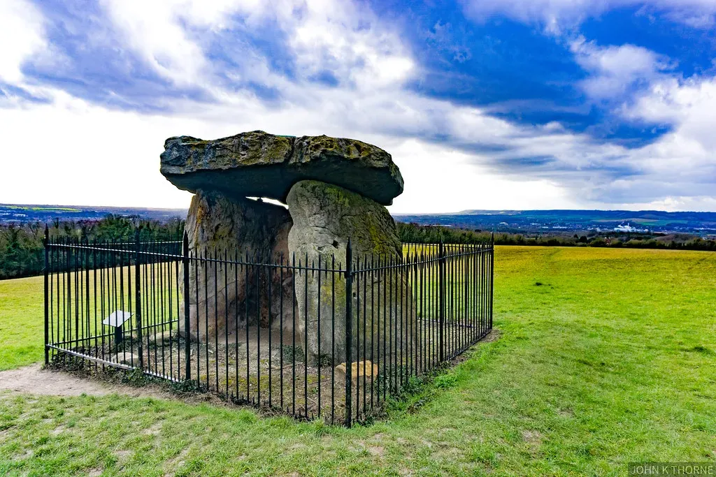 Ritual, Religion, and the Earliest Ideas of an Afterlife (Image Credits: Flickr)