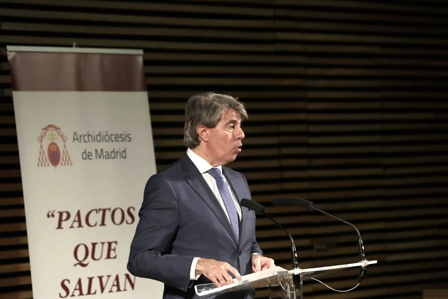 Aquarius: Your Vision Becomes Reality (Image Credits: Wikimedia)