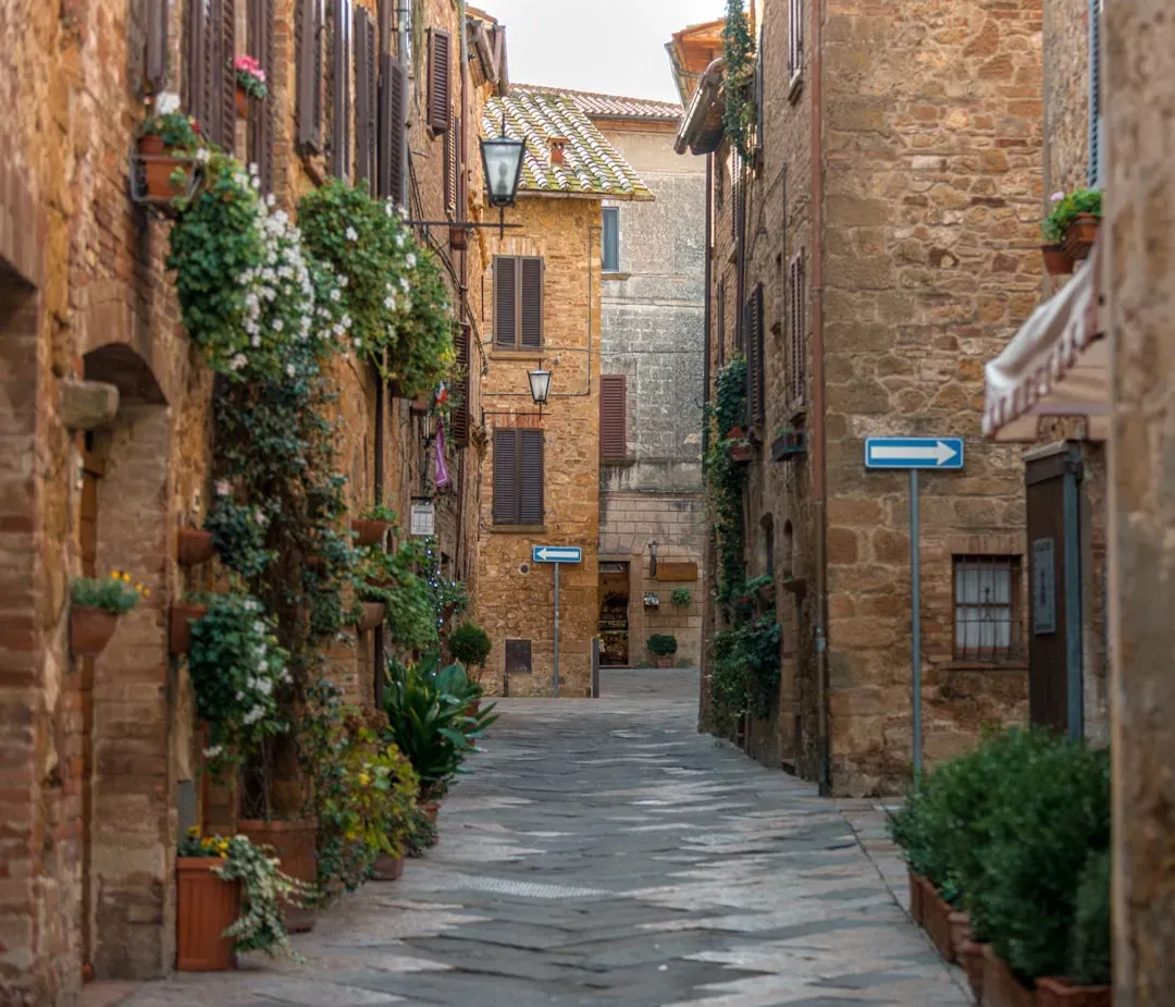 #4: Tuscany, Italy - For the Virgo Who Plans Months in Advance (Image Credits: Unsplash)