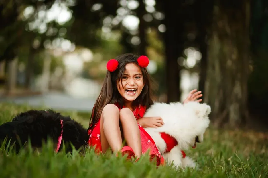 Why This Matters: Seeing Laughter Through Your Dog’s Eyes (Image Credits: Pexels)