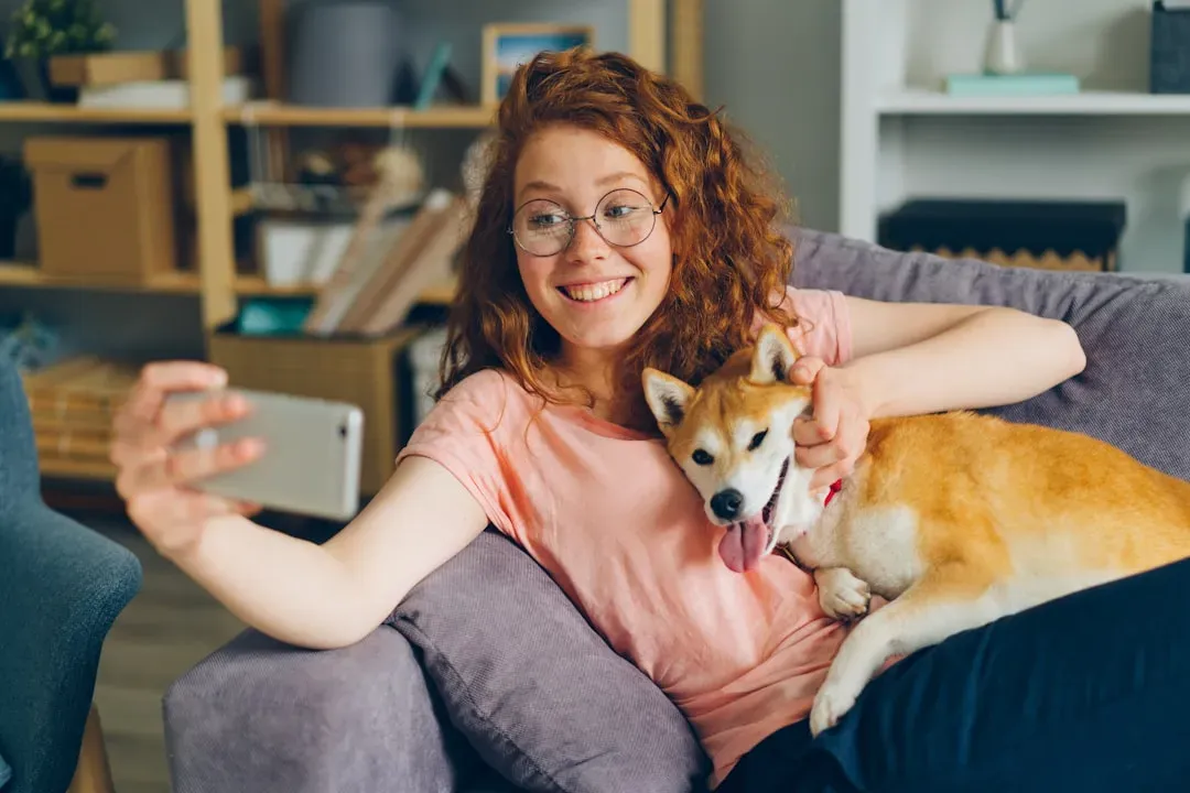 Gemini: Social Media Dog Star, Low-Key Friend Plans (Image Credits: Unsplash)
