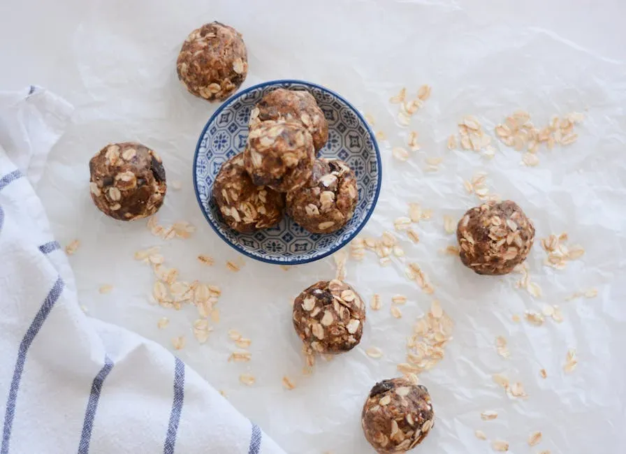 #9: No-Bake Peanut Butter and Oat Energy Balls (Image Credits: Pexels)
