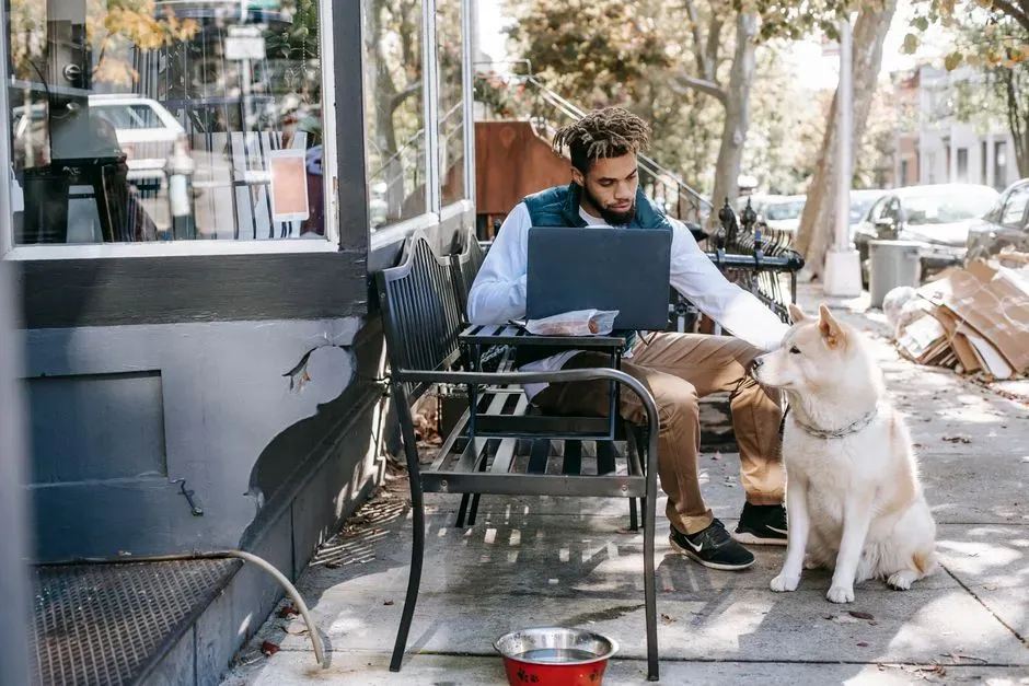 Understanding the Introvert's Ideal Companion (Image Credits: Pexels)