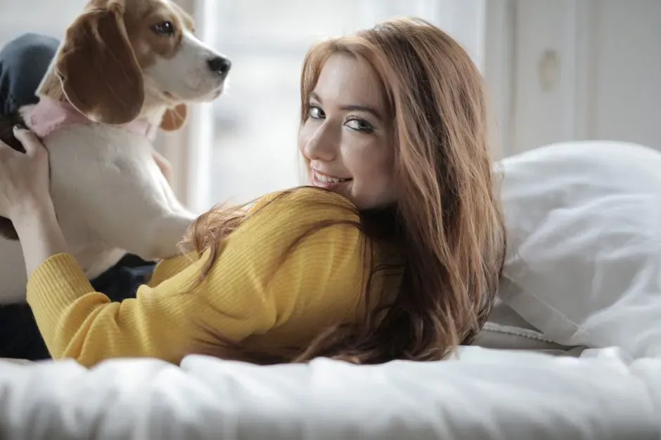 #1 - The Exact Second You First Stir in Bed (Image Credits: Pexels)