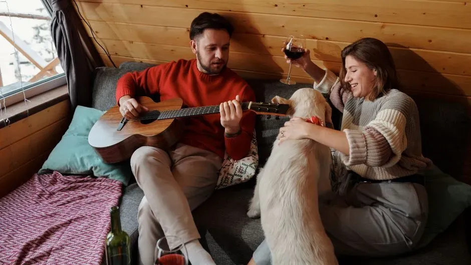 Taurus: The Comfort-Loving Homebody Who Wants Their Dog in Every Cozy Moment (Image Credits: Pexels)