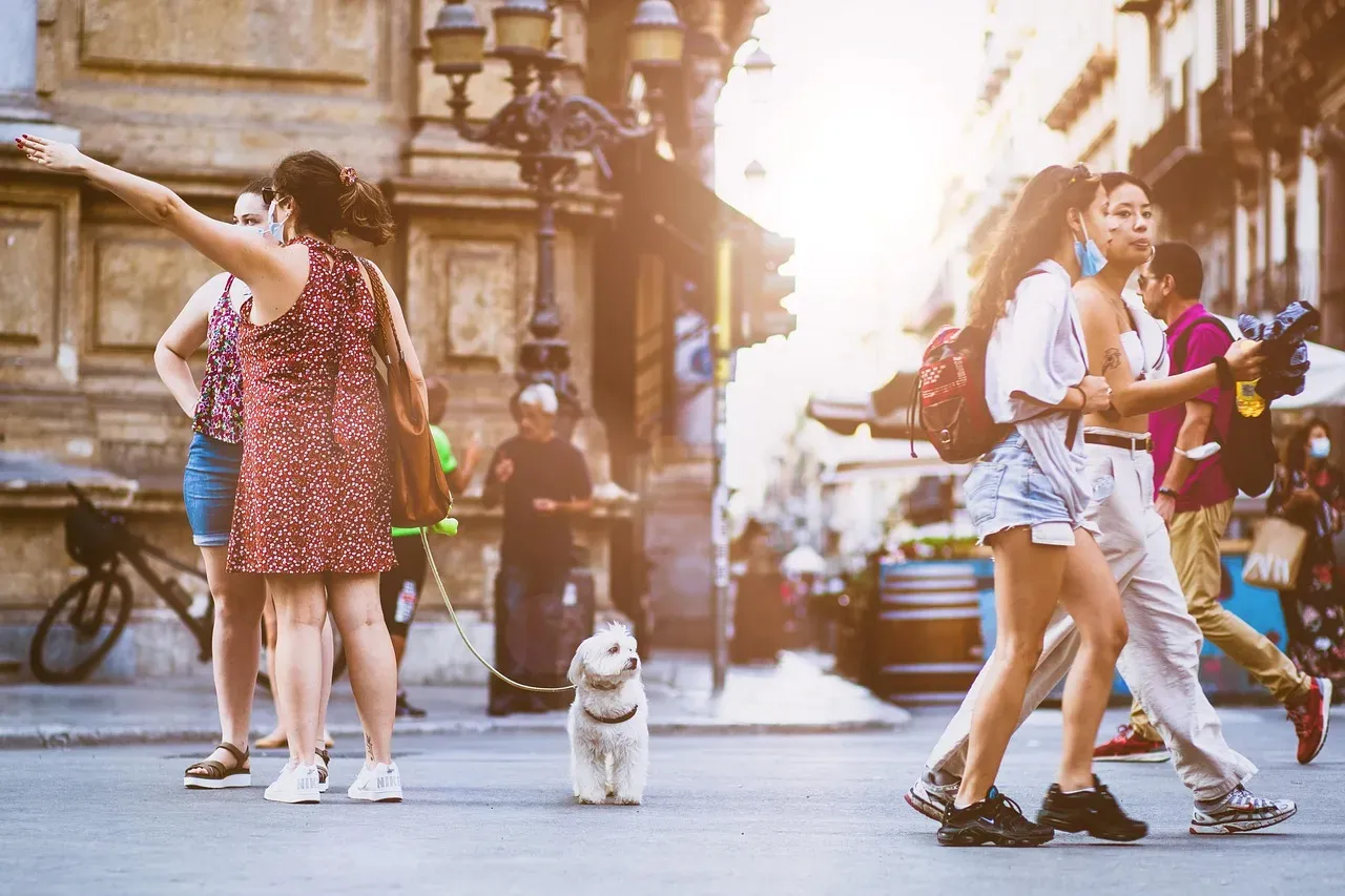 1. When You Moved to a New City and Knew No One (Image Credits: Pixabay)