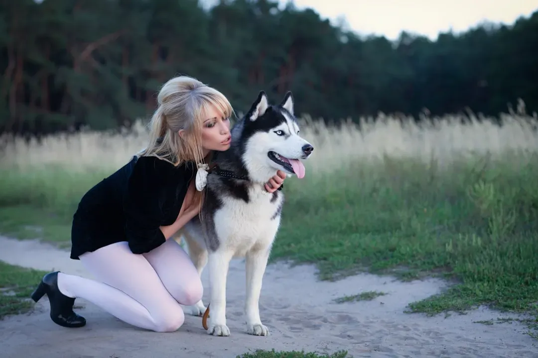 They Settle Into Quiet Acceptance (Image Credits: Unsplash)