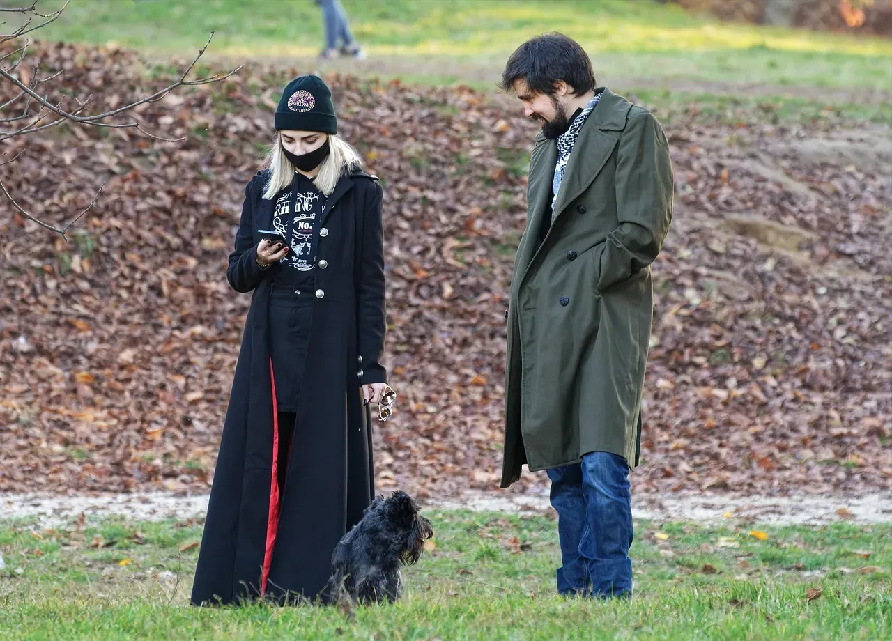 They Help You Stay Socially Connected (Image Credits: Pixabay)