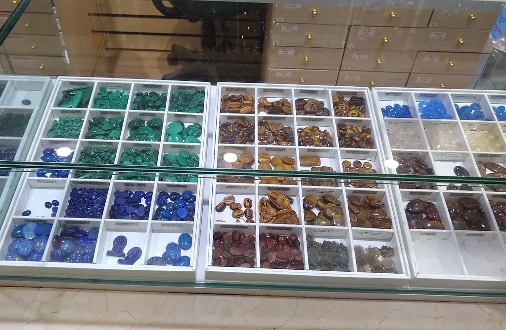 Conclusion: r Stone, r Story (Image Credits: Flickr)