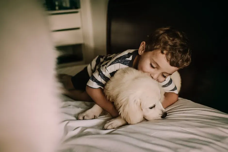 1. Golden Retriever: The Dog That Loves Everyone (Including Your Whole Neighborhood) (Image Credits: Pexels)