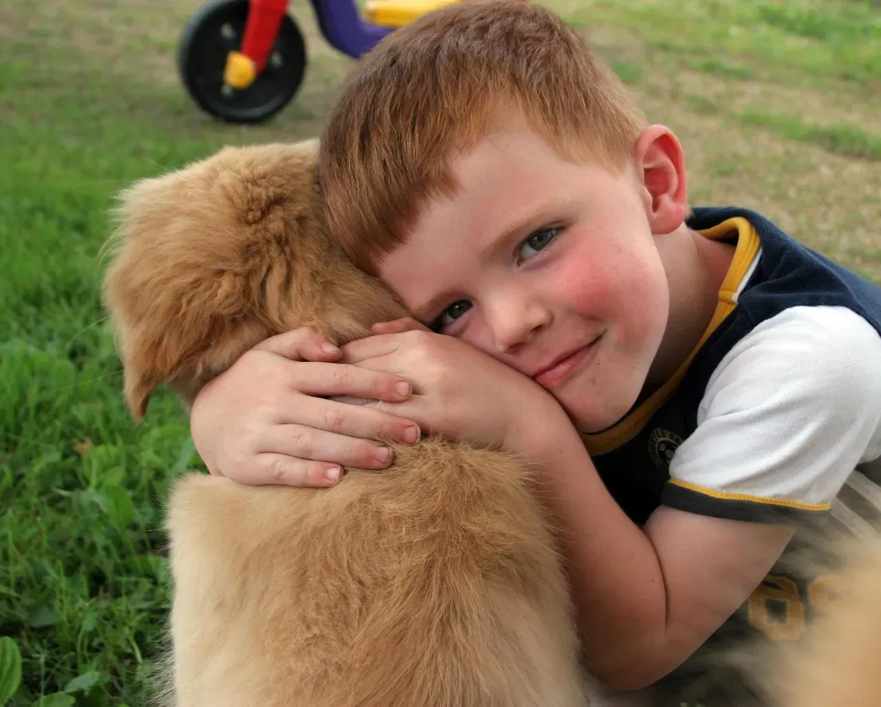 Childhood Experiences and Stronger Pet Bonds (Image Credits: Pixabay)