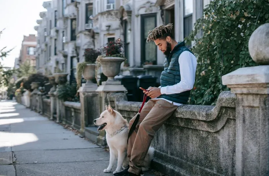 The Singular Focus: A Recipe for Deep Attachment (Image Credits: Pexels)