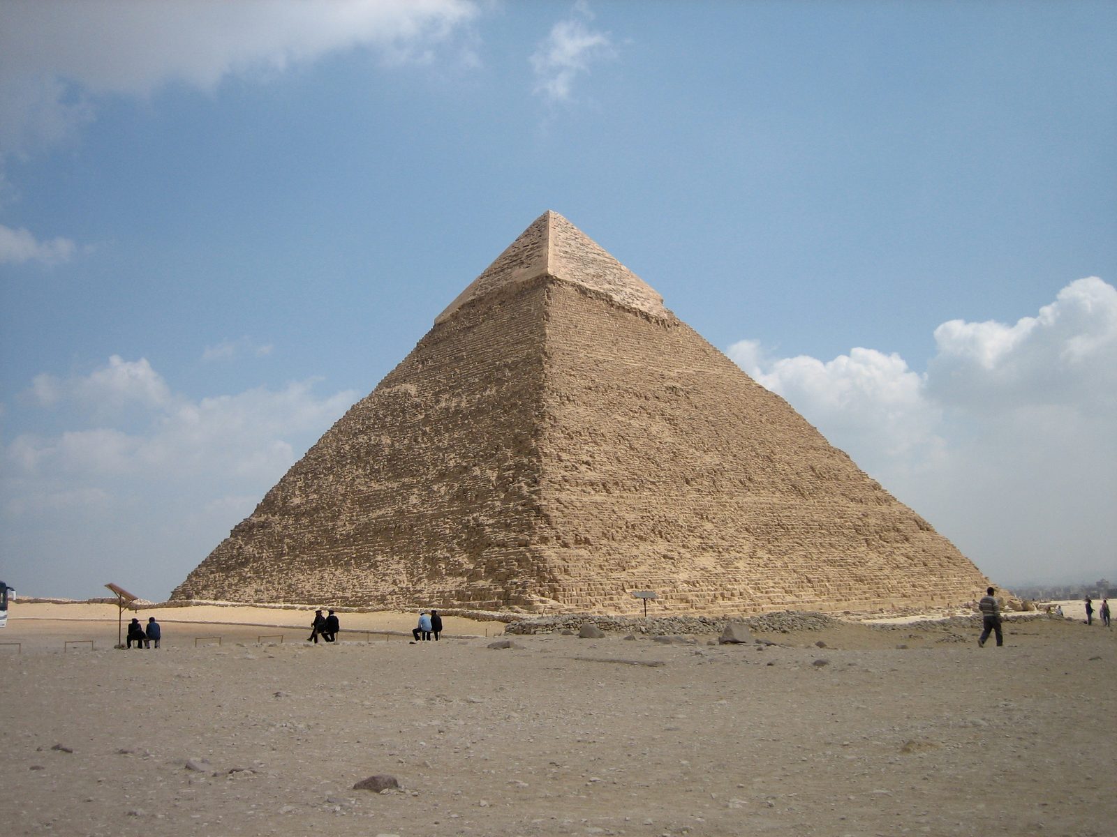 The Construction Mystery of the Great Pyramid (Image Credits: Wikimedia)