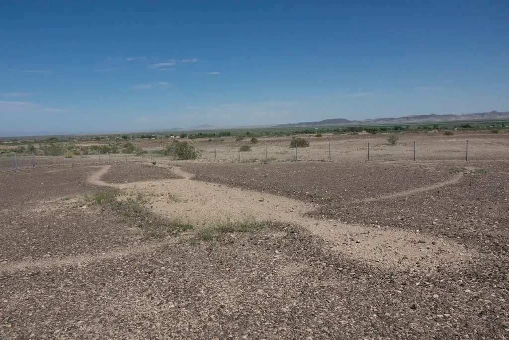 8. Blythe Intaglios: Giant Figures Drawn for the Sky (snowpeak, Flickr, CC BY 2.0)