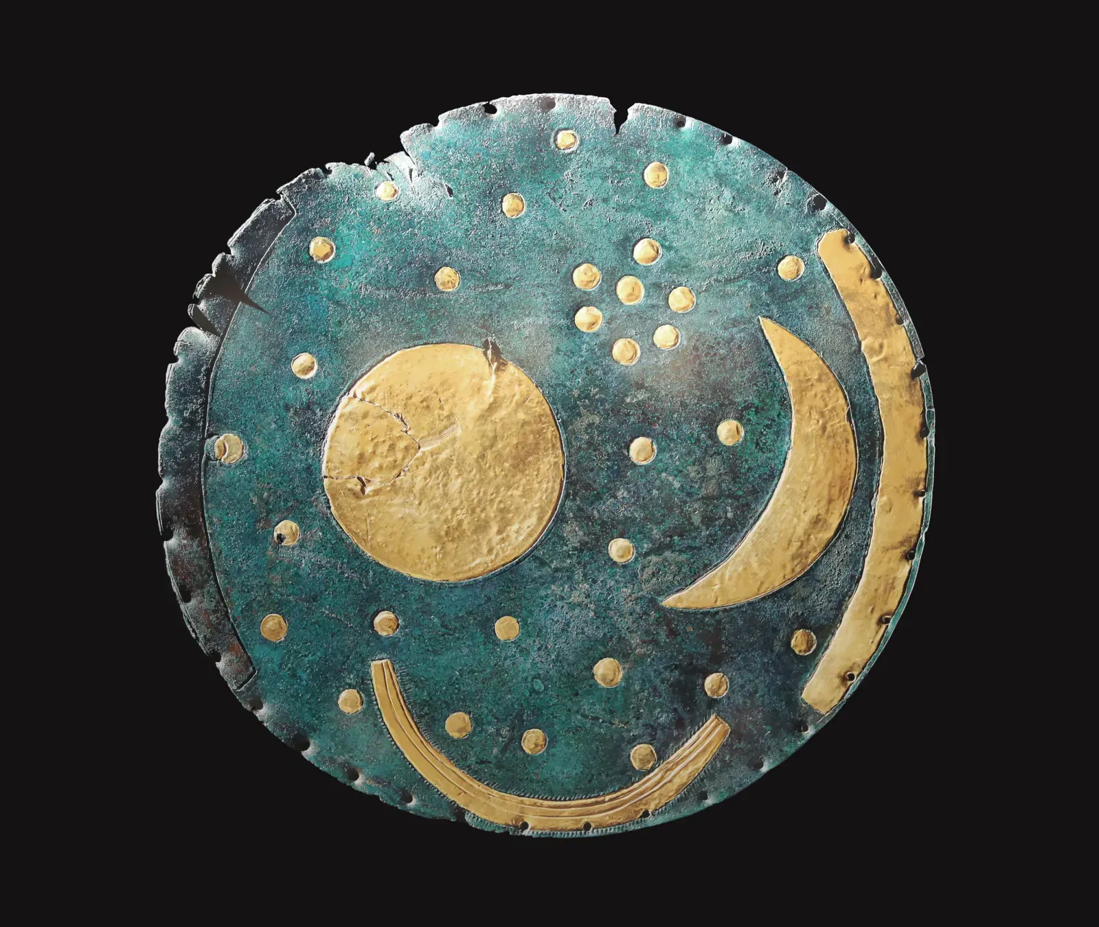 #2 The Nebra Sky Disc: A Cosmic Tablet That Sounded Like a Fantasy Prop (By Frank Vincentz, CC BY-SA 4.0)