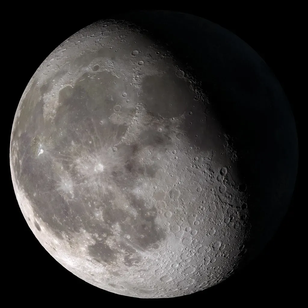 1. You’re Only Seeing One Side Of It – And That’s Not The “Dark Side” (NASA Goddard Photo and Video, Flickr, CC BY 2.0)